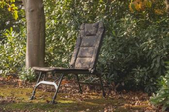 Solar Undercover Camo Session Chair